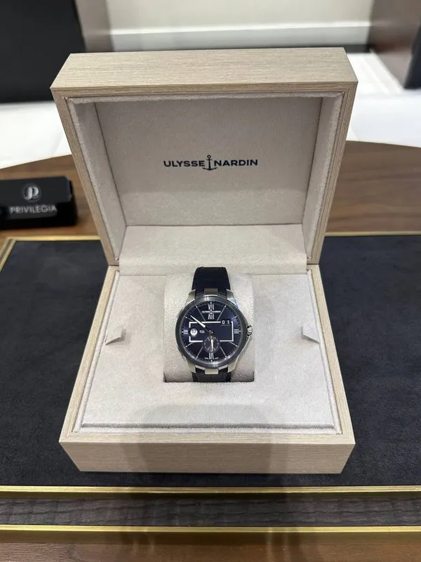 Ulysse Nardin Classic Dual Time 42 mm
