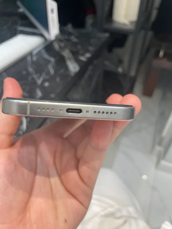 Iphone 15promax 5