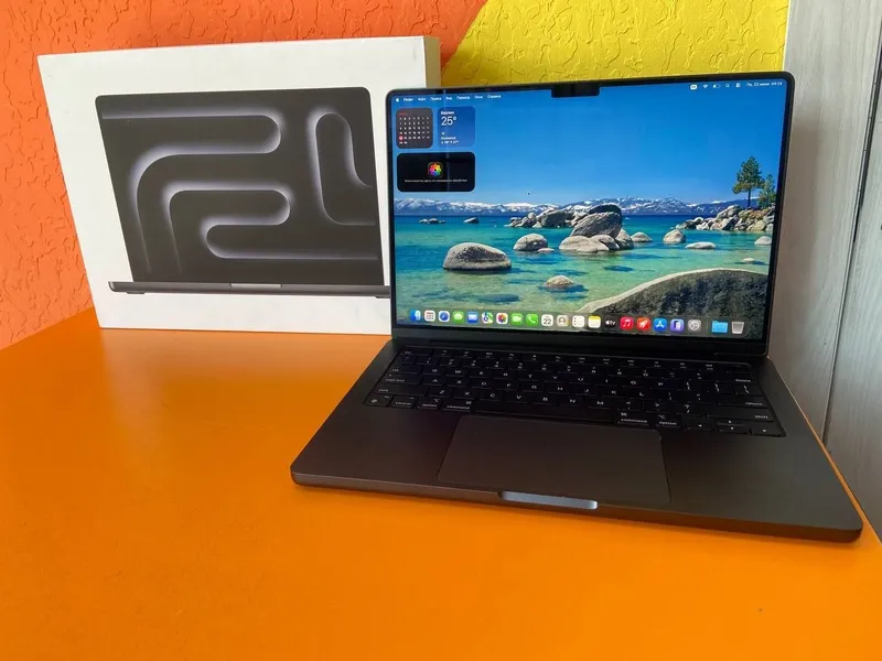 MacBook Pro 14" M4 / 16GB / 512GB