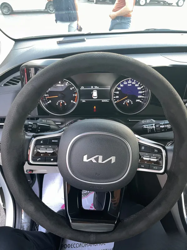 Kia Carnival 3.5L Comfort pozitsa avtomobil ! 5 Kia Carnival 3.5L Comfort pozitsa avtomobil ! 5