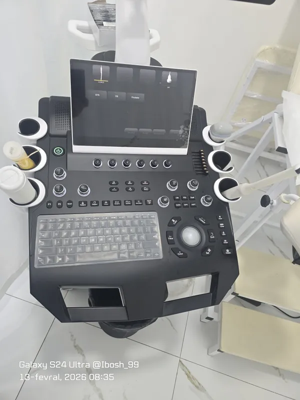 UZI apparat Color Ultrasonic Diagnostic Apparatus — фото 1