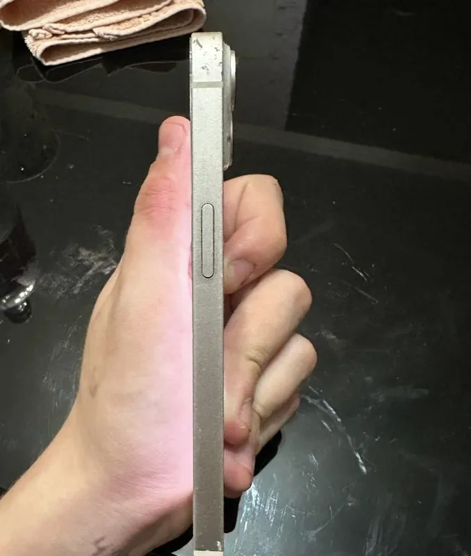 Iphone 14 обменяю 3 Iphone 14 обменяю 3