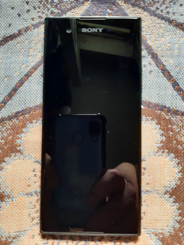 Куплю рабочую плату на Sony Xperia L1 2 Куплю рабочую плату на Sony Xperia L1 2