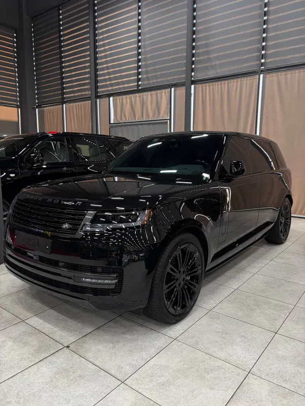 Land Rover Range Rover P530 LWB 2026 Land Rover Range Rover P530 LWB 2026