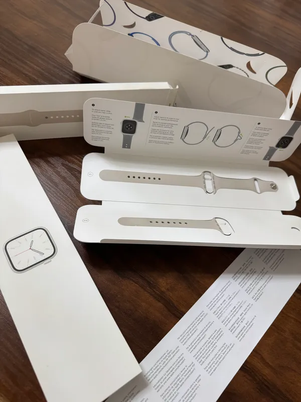 Apple watch series 7/45 starlight 8