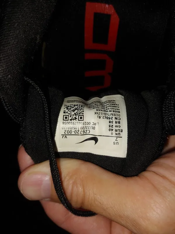 Продам муж кроссовки Nike 2