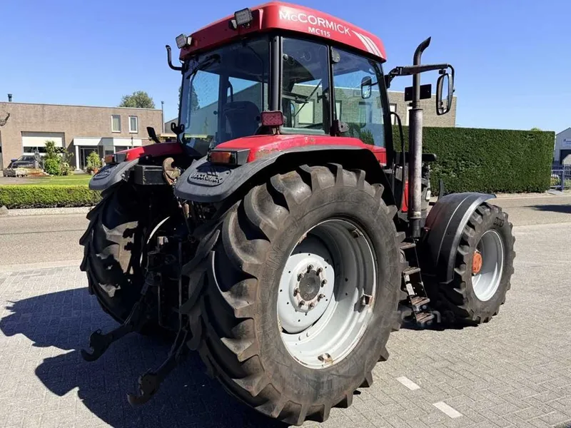 Трактор колесный McCormick MC115 — фото 3