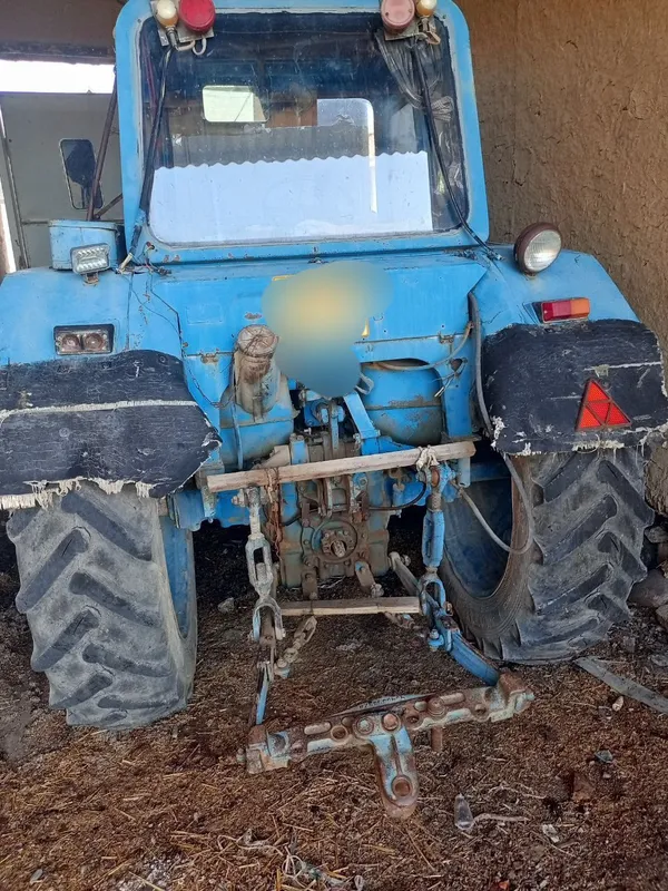 Traktor Belarus 82 L 1