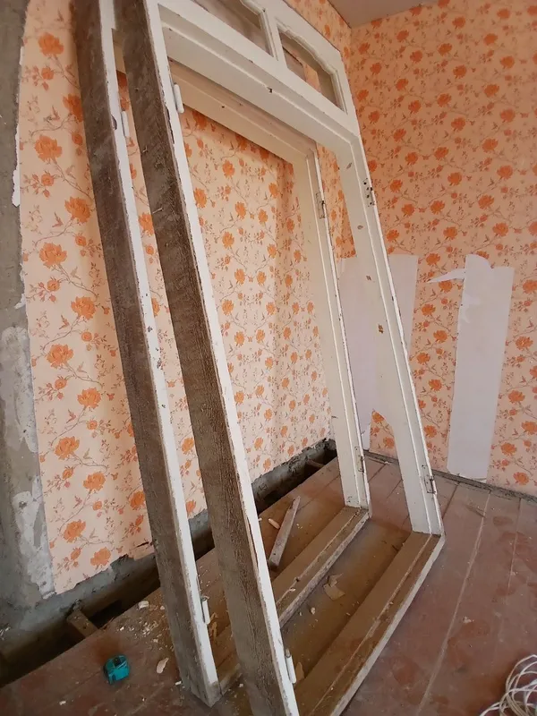 Двери прочние в Хорошем Состоянием — фото 1
