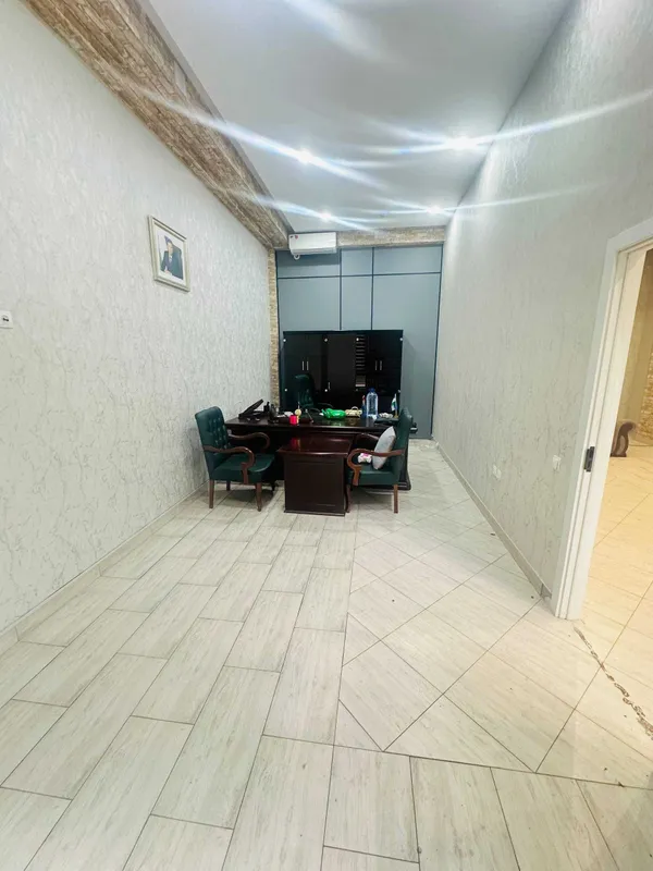 Сдаётся офис 50 м2 на первой линии 3