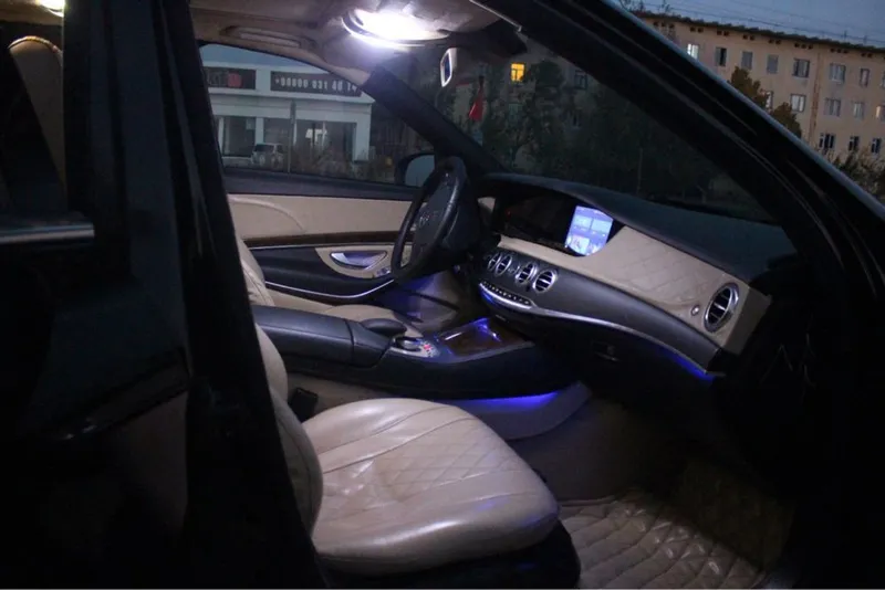 mercesed-bensS320 4