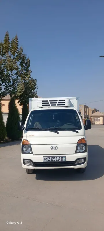 Hyundai porter sotiladi