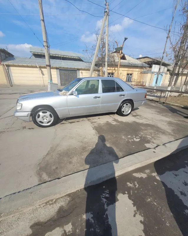 Mercedes 3