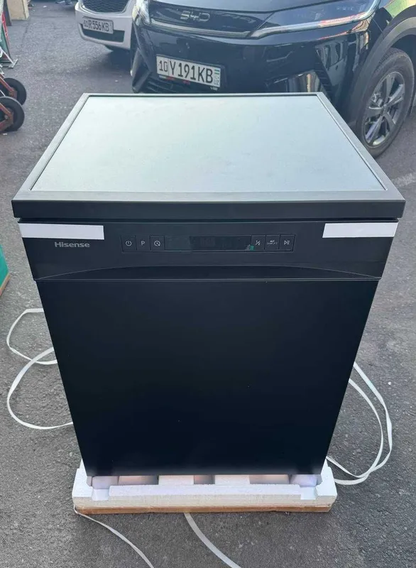 Посудомоечная машина Hisense HS622E90BUK 1 Посудомоечная машина Hisense HS622E90BUK 1