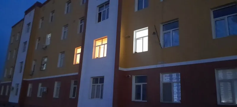 Gurlan shahar markazida 2 xonalik uy sotiladi