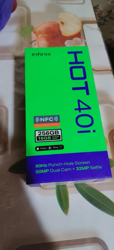 Телефон Infinix 40 i — фото 2