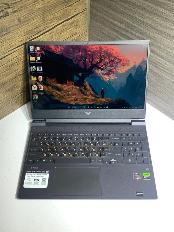 HP VICTUS 15 идеальный 3 HP VICTUS 15 идеальный 3