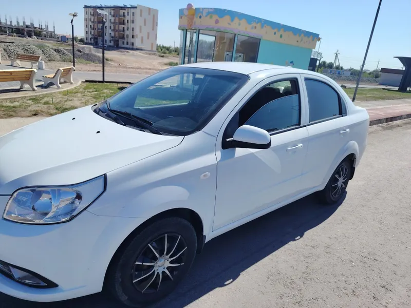 Nexia 3 radnoy sotiladi arzon narxda 2 Nexia 3 radnoy sotiladi arzon narxda 2
