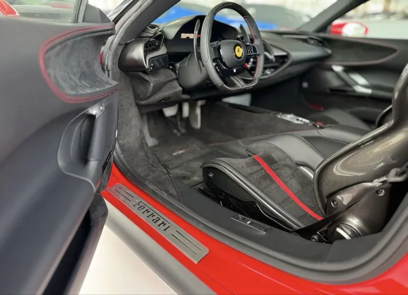 Ferrari SF90 Spider 1001 hp 2023 7 Ferrari SF90 Spider 1001 hp 2023 7