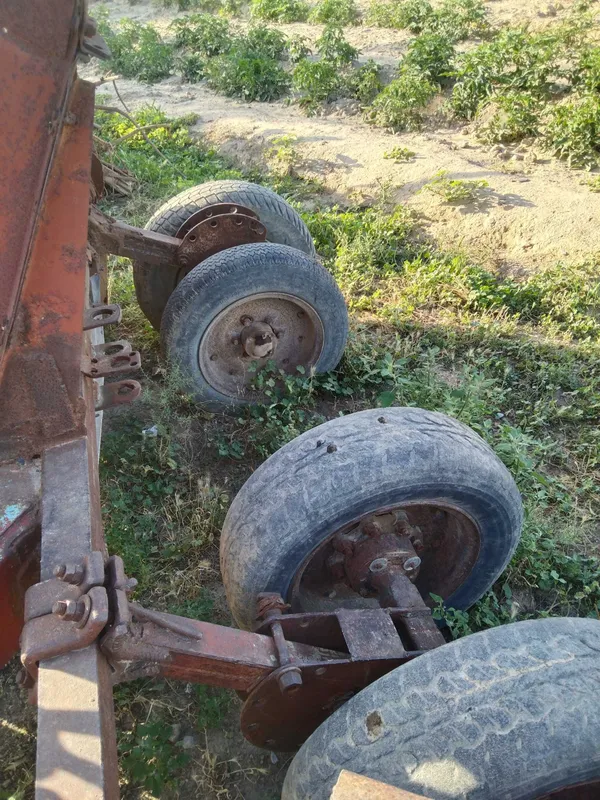 Mtz katta kanika. Kir poltara. Dku dkv . Pluk. tilichka sotiladi — фото 2