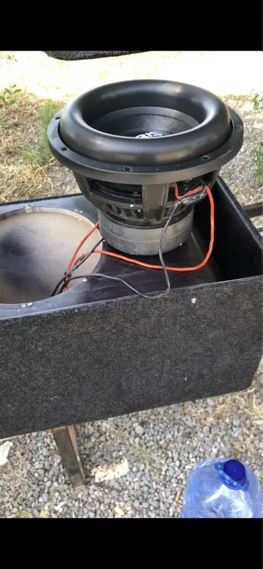 subwoofer 12 dyum 1750 ga 3500 2