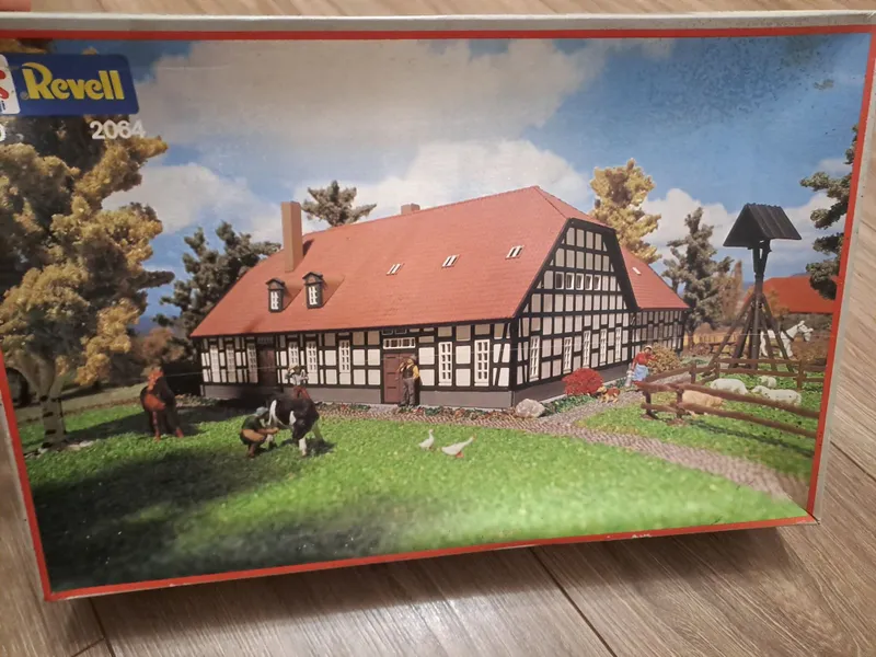 Домик Германия revell новый 1