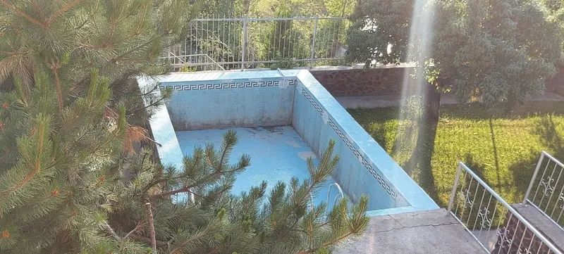 Продам дача Чимган 25соток 2этажа 6комнат — фото 4