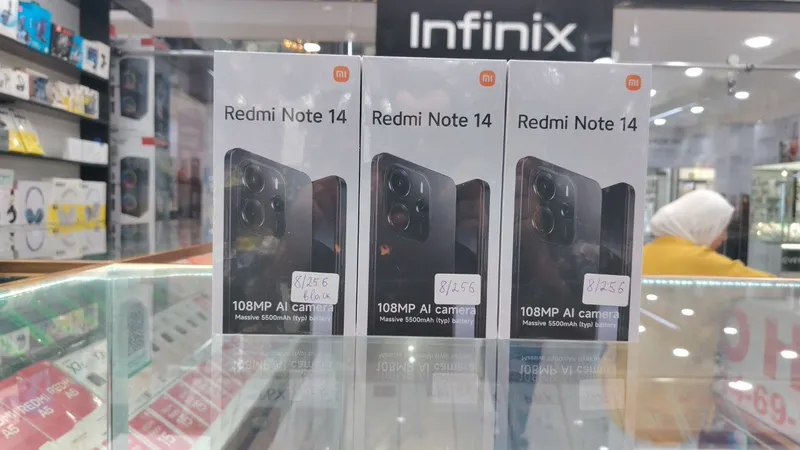 Redmi Note 14 8/256 Black Redmi Note 14 8/256 Black