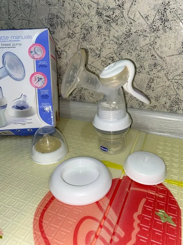 Chicco молокоотсос ручной 2