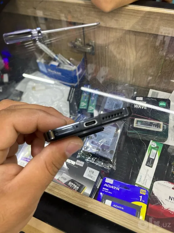 xiaomi 14 12/256 gb yaxshi telefon 5