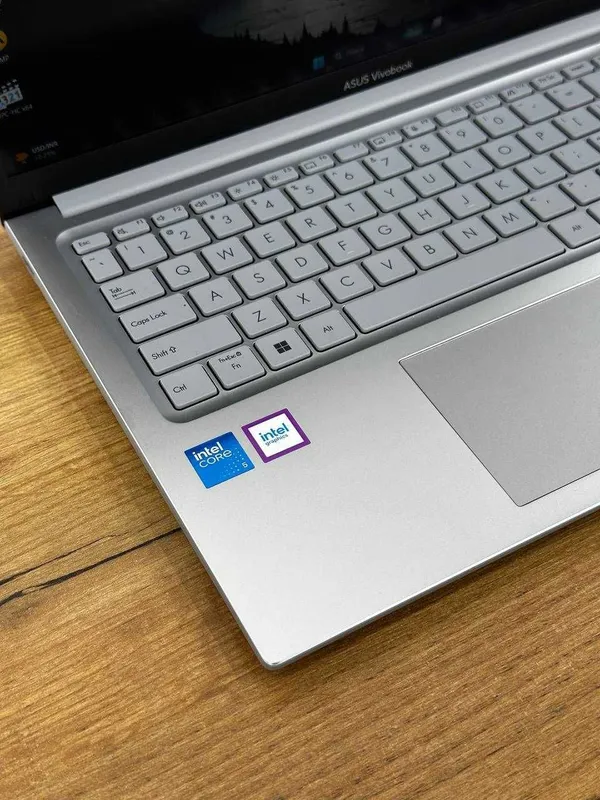 Asus Vivobook Core 5 ultra 3 Asus Vivobook Core 5 ultra 3