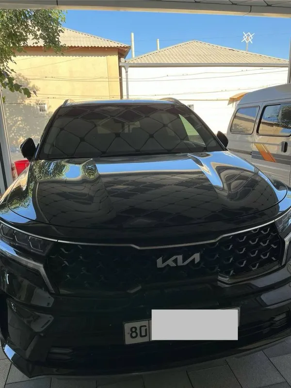 Kia Sarento sotiladi