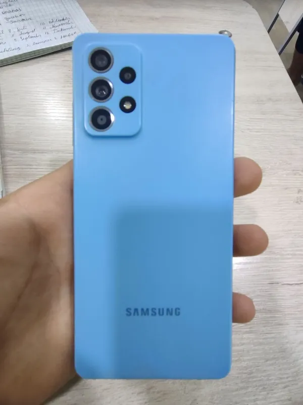 Galaxy A52
