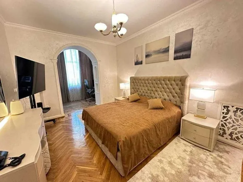 Уютная 3х ком на Ц-4 ор-р 5 Школа и метро, C-4 School №5 3 rooms Flat — фото 1