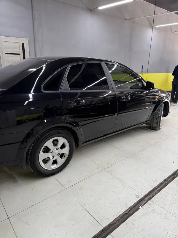 Кора жентра 2022 йил автомат каробка 16000 км юрган сотилади 12800$ — фото 1