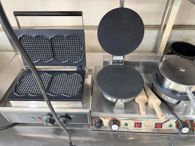 Vafelnitsa vafli aparat waffle 220w lik harhilidan