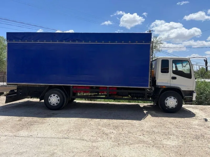 Isuzu 2015 yil 10 tonnalik 5 Isuzu 2015 yil 10 tonnalik 5