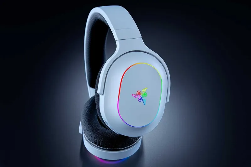 Наушники Razer Barracuda X Chroma — фото 1