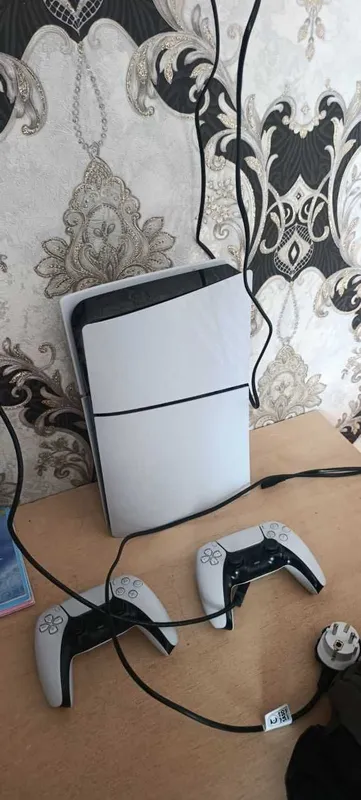 PS 5