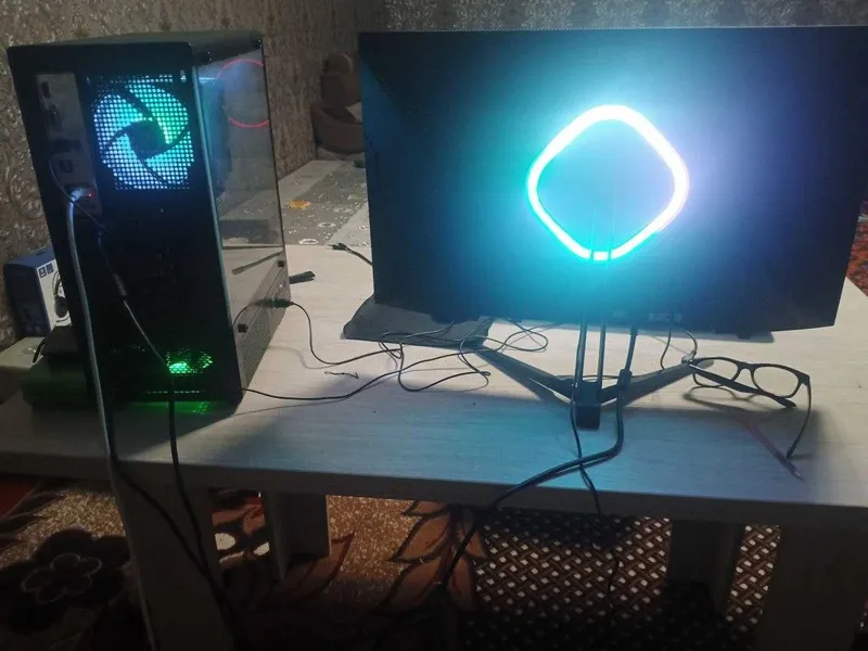 Gaming Computer. Rtx5060 , 300 hz monitor. 2 Gaming Computer. Rtx5060 , 300 hz monitor. 2