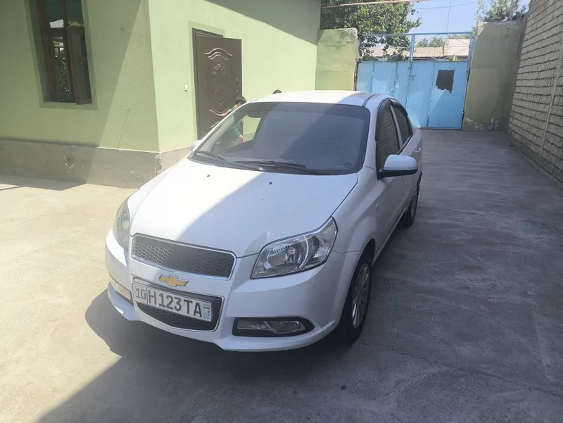 Nexia 3 sotiladi