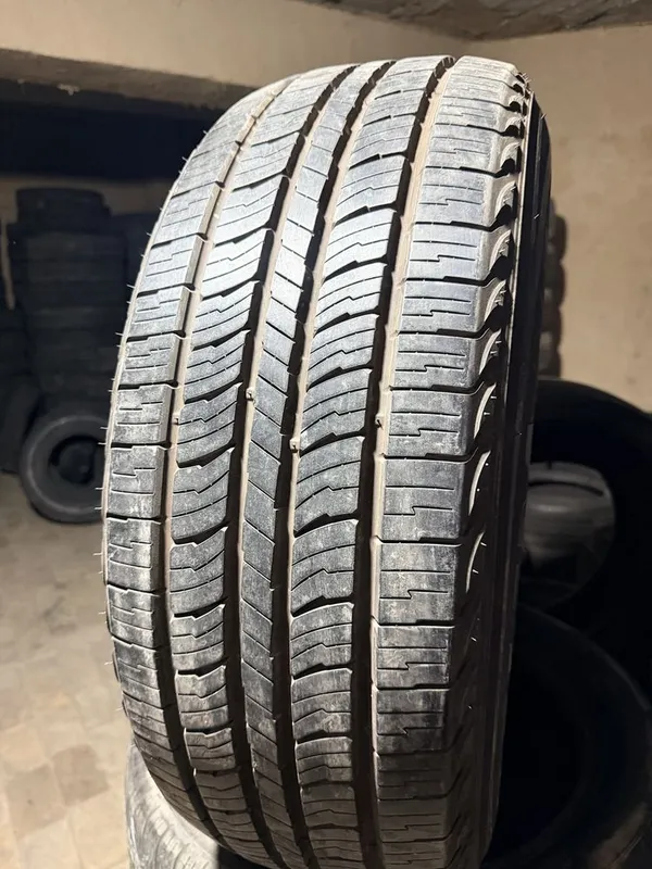 KUMHO ZETUM 275/60/20 made in Korea
