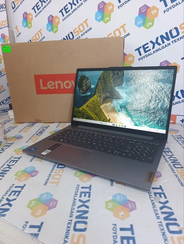 Lenovo IdeaPad Slim 3 15IRH8 1