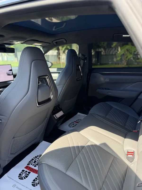 Zeekr 001 you z-sport 2024. Тозза 15'000км юрган 4 Zeekr 001 you z-sport 2024. Тозза 15'000км юрган 4