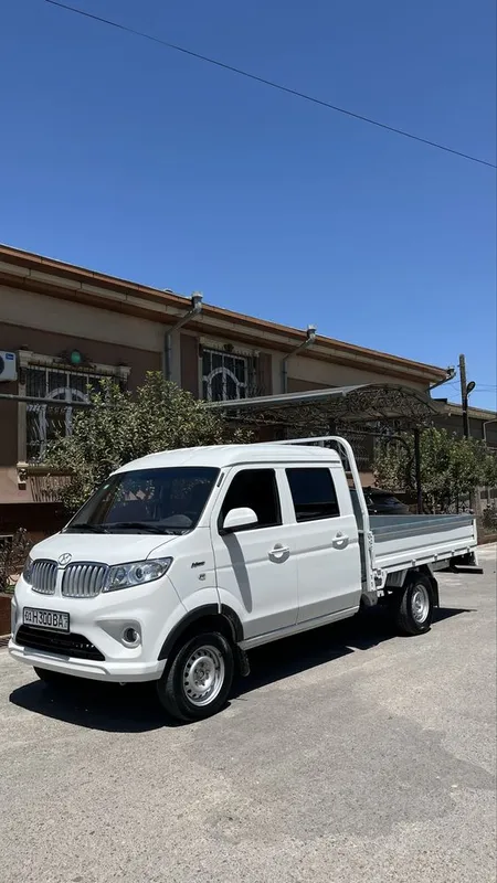 Shineray T32 dubil kabina 2023 yil sotiladi 1