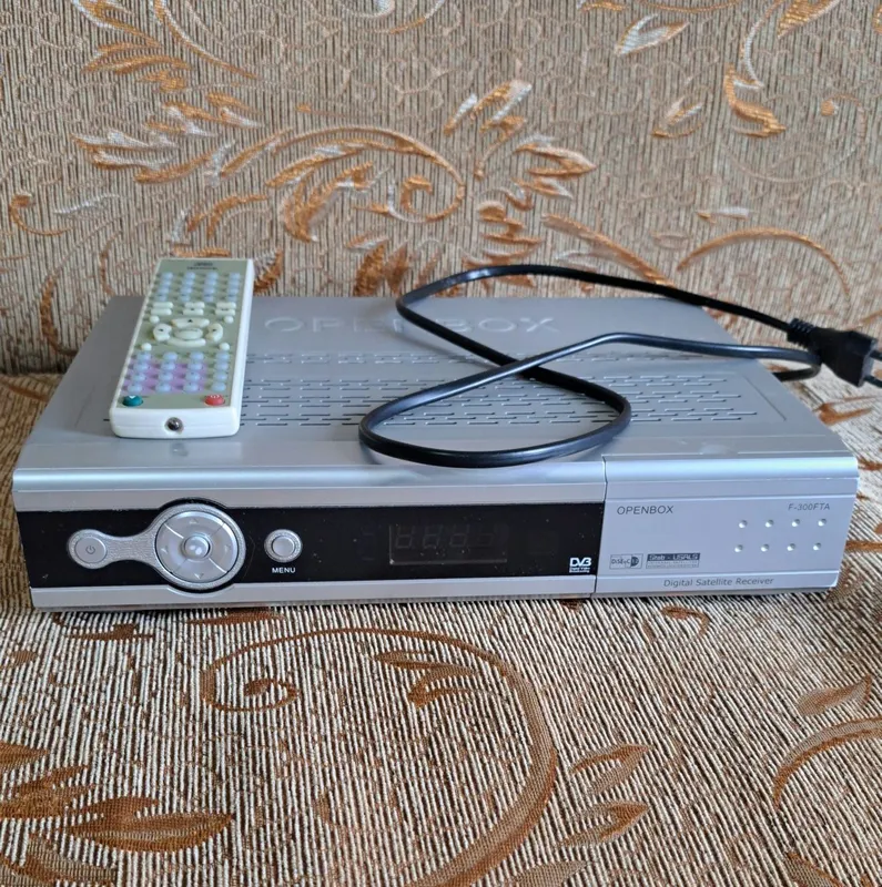 Тюнер - DVD recorder - магнитофон