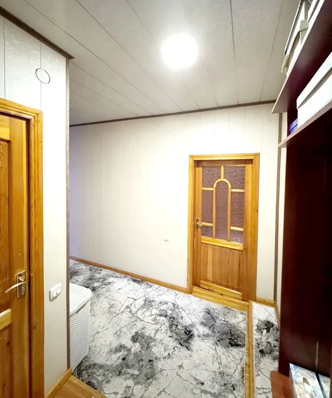 Чиланзар 9, 3/1/5, кирпич, балкон 2x6, улучшенная — фото 3
