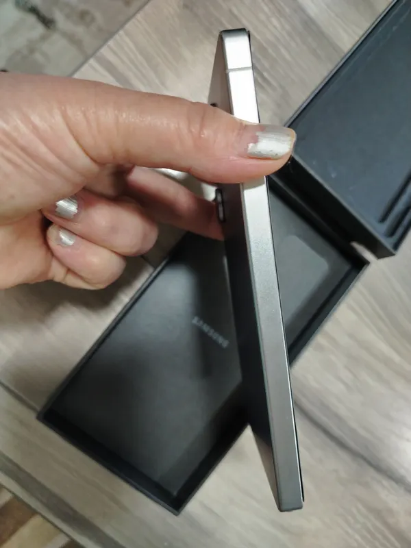 Продаю Samsung Galaxy S25 Ultra, 256 ГБ памяти — фото 4