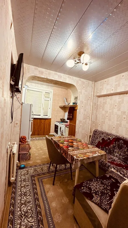 Дом из 3 комнат. Продаётся дом напротив прокуратуры Учтепа 4 Дом из 3 комнат. Продаётся дом напротив прокуратуры Учтепа 4