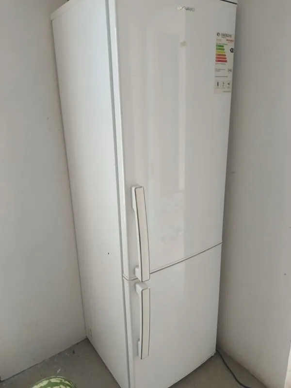 Xaladelnki kir moshna avtomat 1 Xaladelnki kir moshna avtomat 1